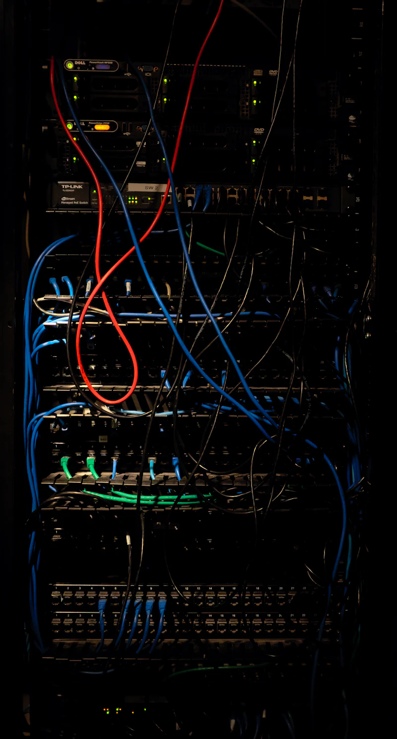 Network engineer executing a structured change management procedure