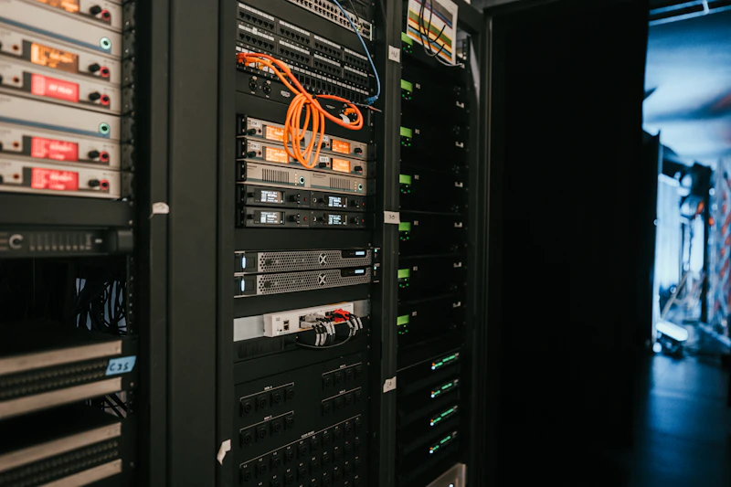 Server rack infrastructure optimized for hybrid cloud networking architecture