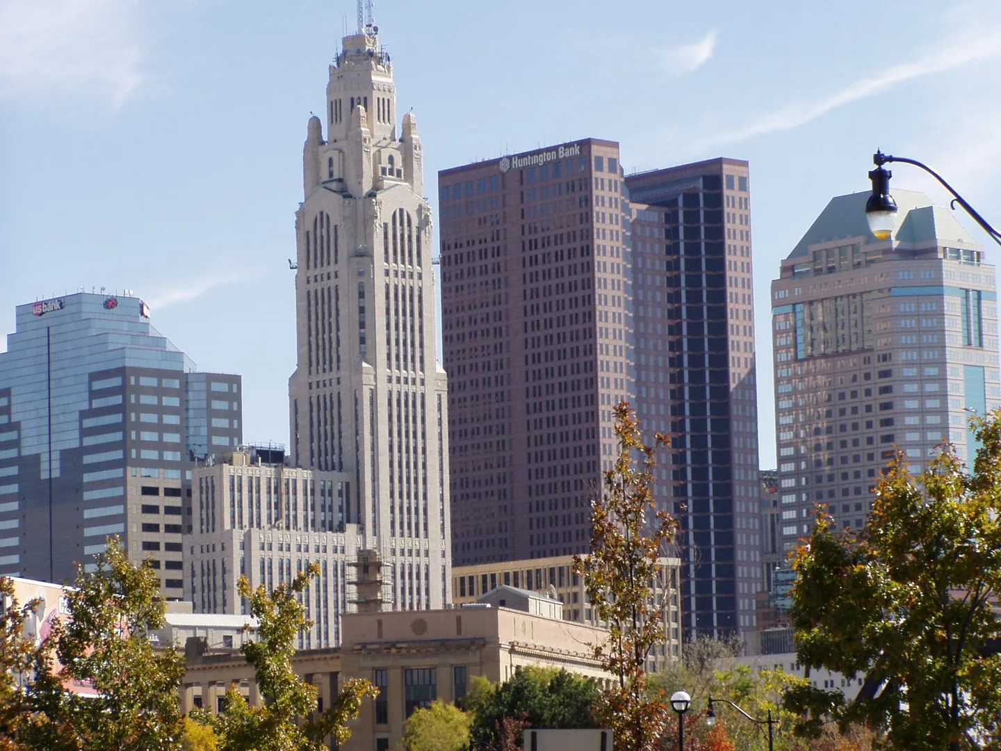 Downtown Columbus, Ohio skyline featuring the LeVeque Tower